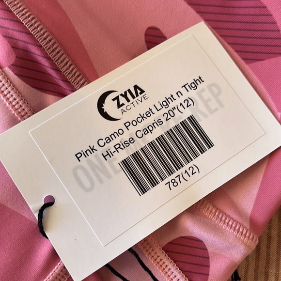 ZYIA PINK CAMO LEGGING - Picture 2 of 2
